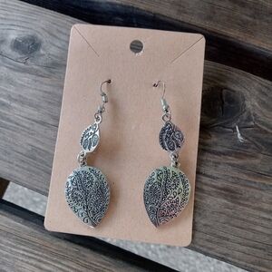 Elegant Silver Leaf Dangle Earrings